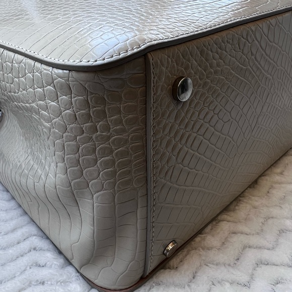 NWT Gianni Conti Cream Handbag - Picture 3 of 15